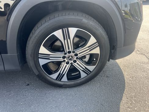 Certified 2024 Mercedes-Benz EQB 300 4MATIC image 13