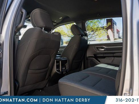 Used 2022 RAM 1500 4x4 Crew Cab image 20