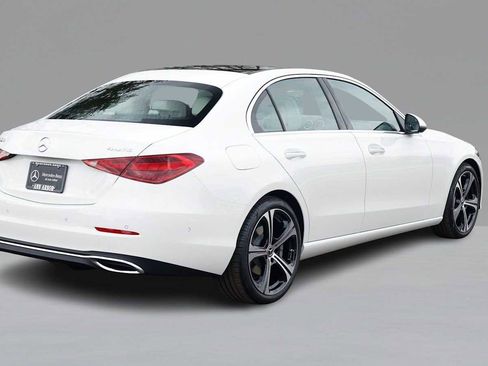 Used 2026 Mercedes-Benz C 300 4MATIC Sedan image 5