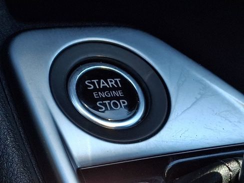 Certified 2023 Nissan Sentra SV FWD image 24