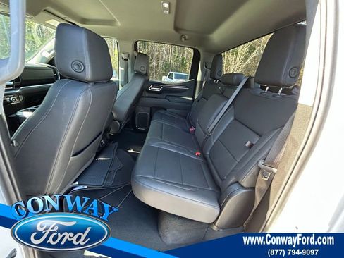 Used 2025 GMC Sierra 1500 SLT image 17