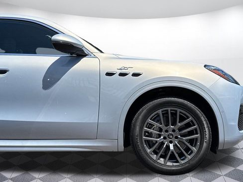 Used 2023 Maserati Grecale GT AWD/4WD image 36