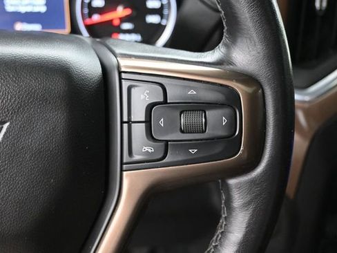 Used 2020 Chevrolet Silverado 1500 High Country w/ Technology Package AWD/4WD image 31