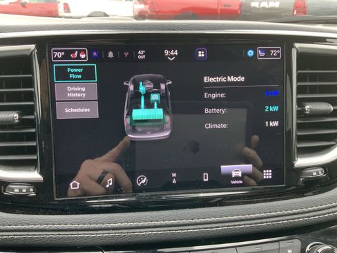 Used 2021 Chrysler Pacifica Limited w/ Premium & Safety Sphere Group image 52