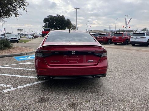 Used 2023 Honda Accord Sport image 4