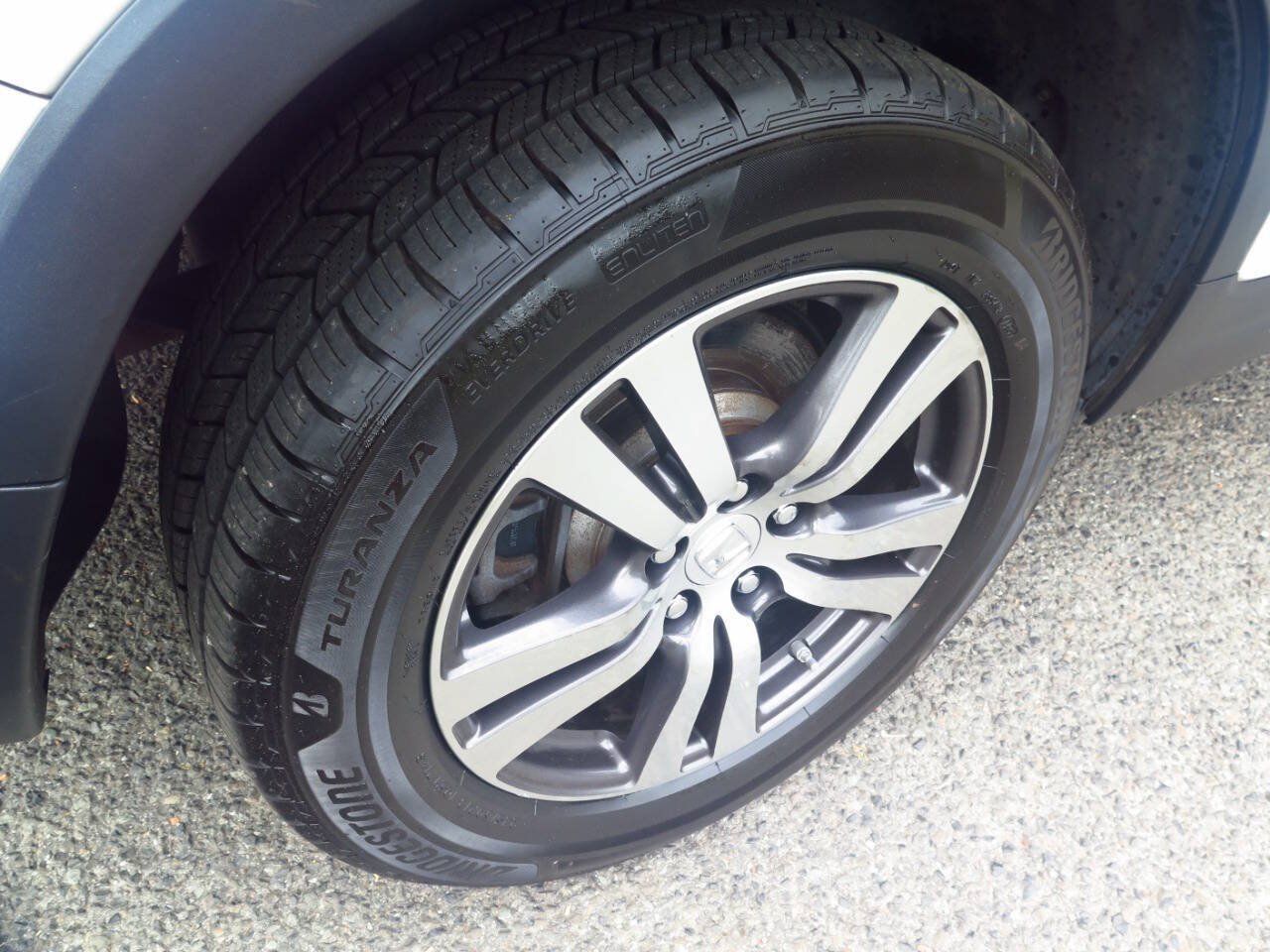 Used 2017 Honda Pilot EX-L image 37