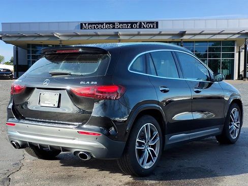 Used 2025 Mercedes-Benz GLA 35 AMG 4MATIC image 5