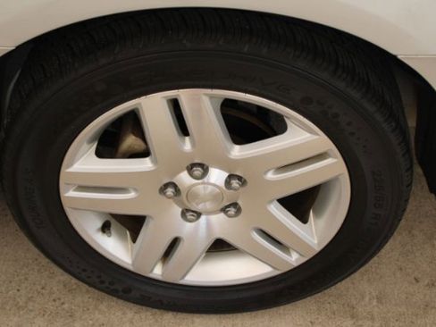 Used 2012 Chevrolet Impala LT FWD image 21