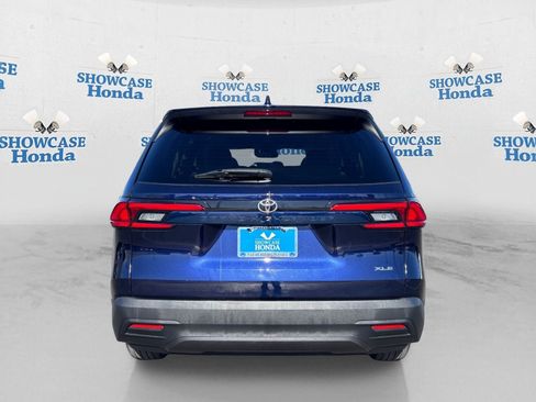 Used 2024 Toyota Grand Highlander FWD image 7