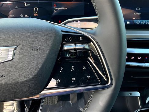 New 2025 Cadillac Lyriq Sport image 25