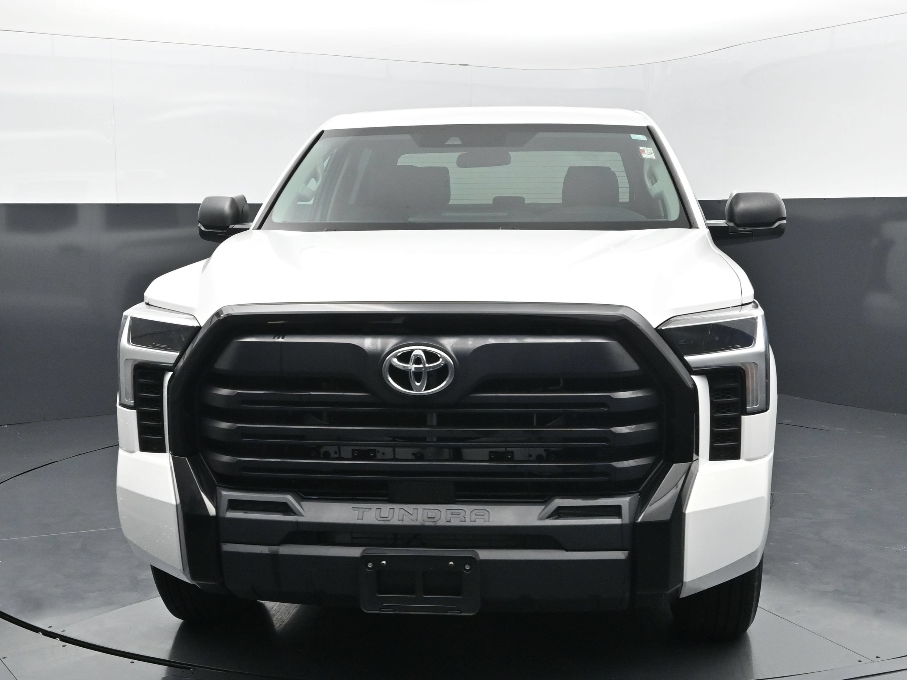 Used 2022 Toyota Tundra SR w/ SR Tow Package RWD image 8
