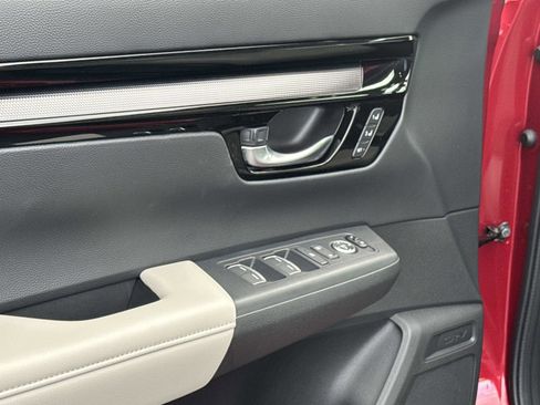 Used 2025 Honda CR-V EX-L image 19