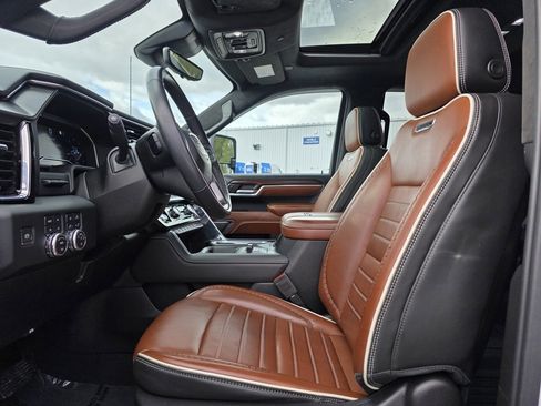 Used 2024 GMC Sierra 2500 Denali Ultimate image 18