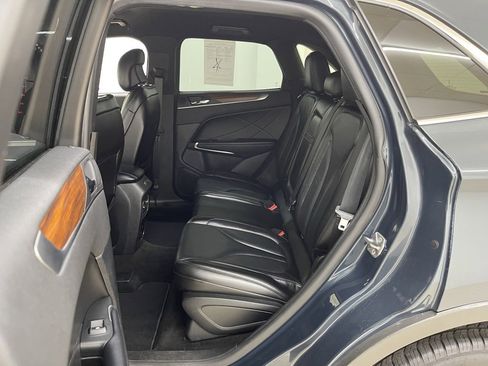 Used 2019 Lincoln MKC Select w/ Select Plus Package image 15