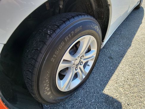 Certified 2023 Dodge Charger SXT image 18