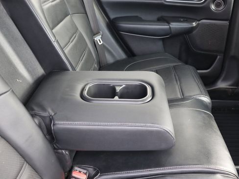 Used 2017 Honda CR-V Touring image 19