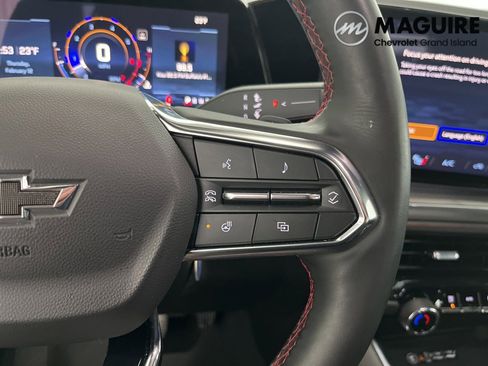 Used 2025 Chevrolet Suburban RST w/ RST Capability Package image 8