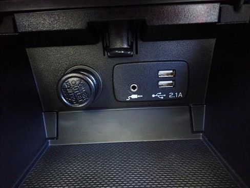 Used 2019 Subaru Outback 2.5i Premium image 20