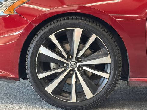 Used 2019 Nissan Altima 2.5 Platinum FWD image 24