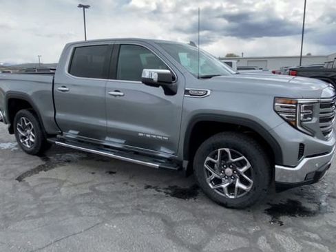 New 2026 GMC Sierra 1500 SLT w/ SLT Premium Plus Package AWD/4WD image 2