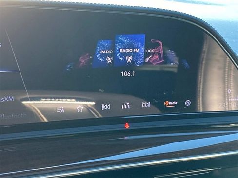 Used 2021 Cadillac Escalade Premium Luxury Platinum image 26