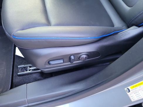 Used 2025 Buick Encore GX Sport Touring w/ Experience Buick Package FWD image 15