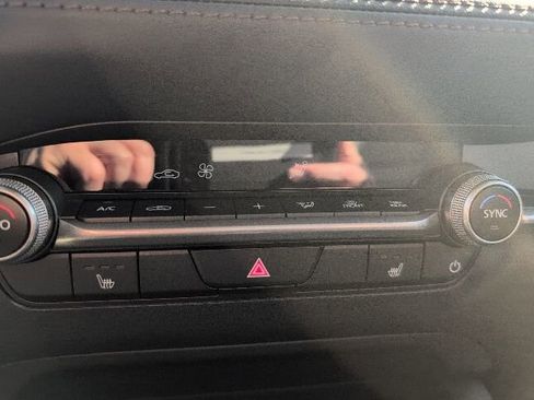 New 2026 MAZDA MAZDA3 2.5 S Sedan w/ Preferred Pkg image 32