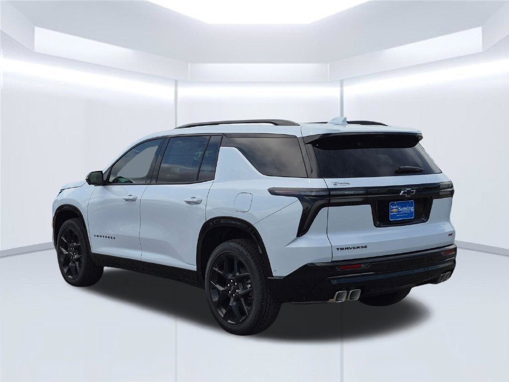 New 2026 Chevrolet Traverse RS w/ LPO, Floor Liner Package FWD image 4