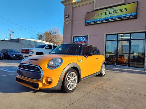 Used 2014 MINI Cooper S image 8