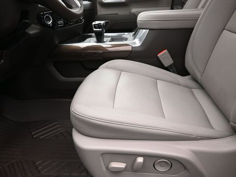 New 2026 Chevrolet Silverado 1500 RST image 13