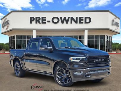 Used 2020 RAM 1500 Limited w/ Black Appearance Package