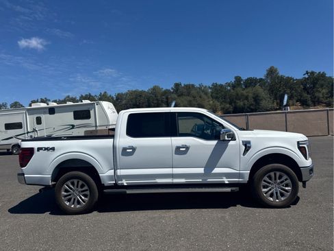Certified 2025 Ford F150 Lariat w/ Equipment Group 501A Mid AWD/4WD image 4