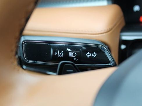 Certified 2023 Lincoln Nautilus Black Label w/ Class II Trailer Tow Package image 18