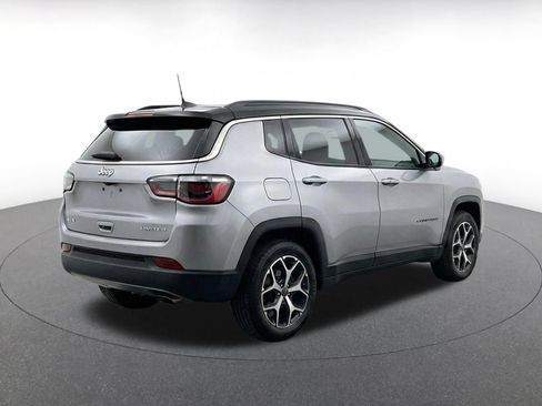 Used 2025 Jeep Compass Limited AWD/4WD image 8