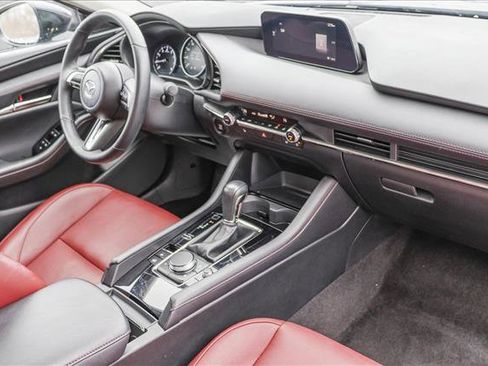 Used 2025 MAZDA MAZDA3 s image 28