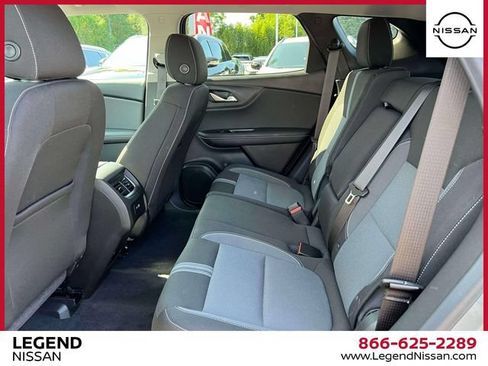 Used 2024 Chevrolet Blazer LT AWD/4WD image 11