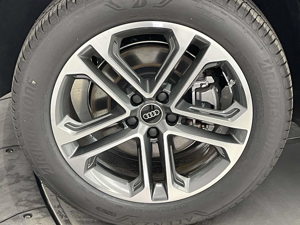 New 2026 Audi Q5 Premium Plus AWD/4WD image 13