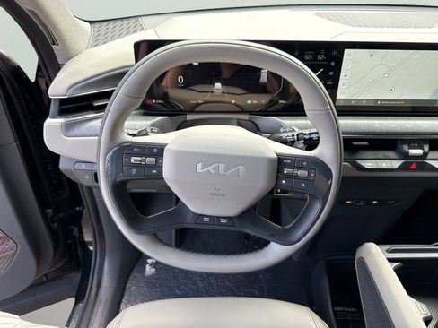 New 2026 Kia EV9 Land image 31