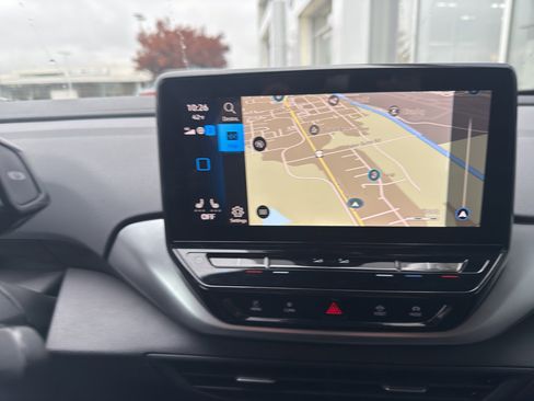 Used 2021 Volkswagen ID.4 Pro image 11