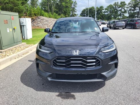 Used 2023 Honda HR-V Sport image 2