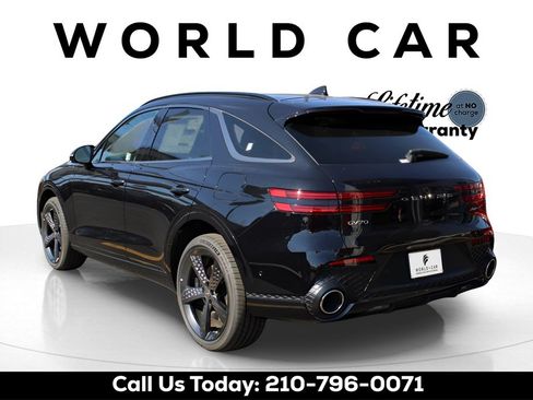 Used 2025 Genesis GV70 3.5T Sport w/ Sport Prestige Package image 5
