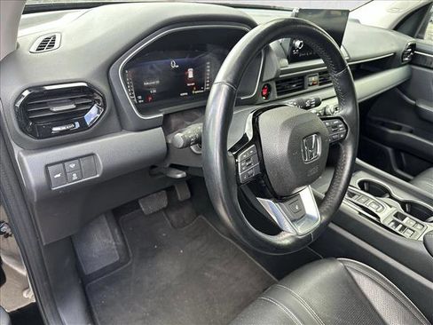 Used 2023 Honda Pilot Elite image 10
