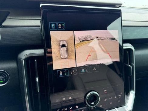 Used 2024 GMC Acadia Elevation w/ Black Edition image 22