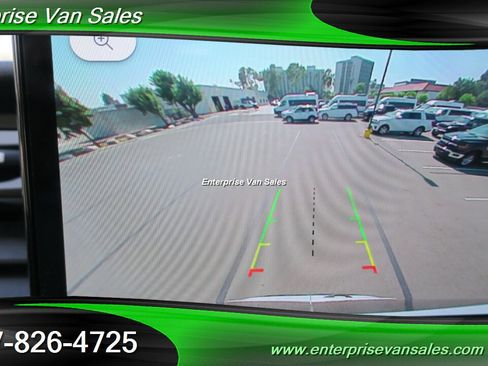 Used 2023 Ford Transit 350 XLT image 17