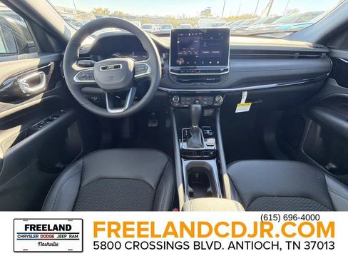 New 2026 Jeep Compass Latitude AWD/4WD image 18