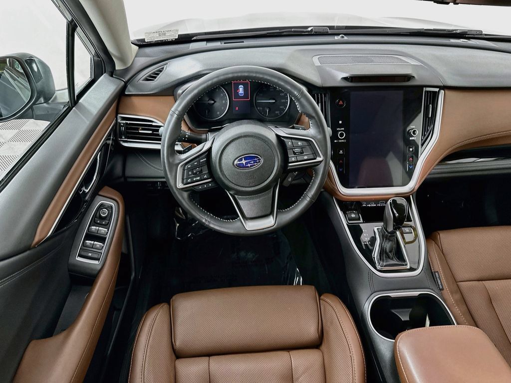 Used 2024 Subaru Outback Touring AWD/4WD image 30