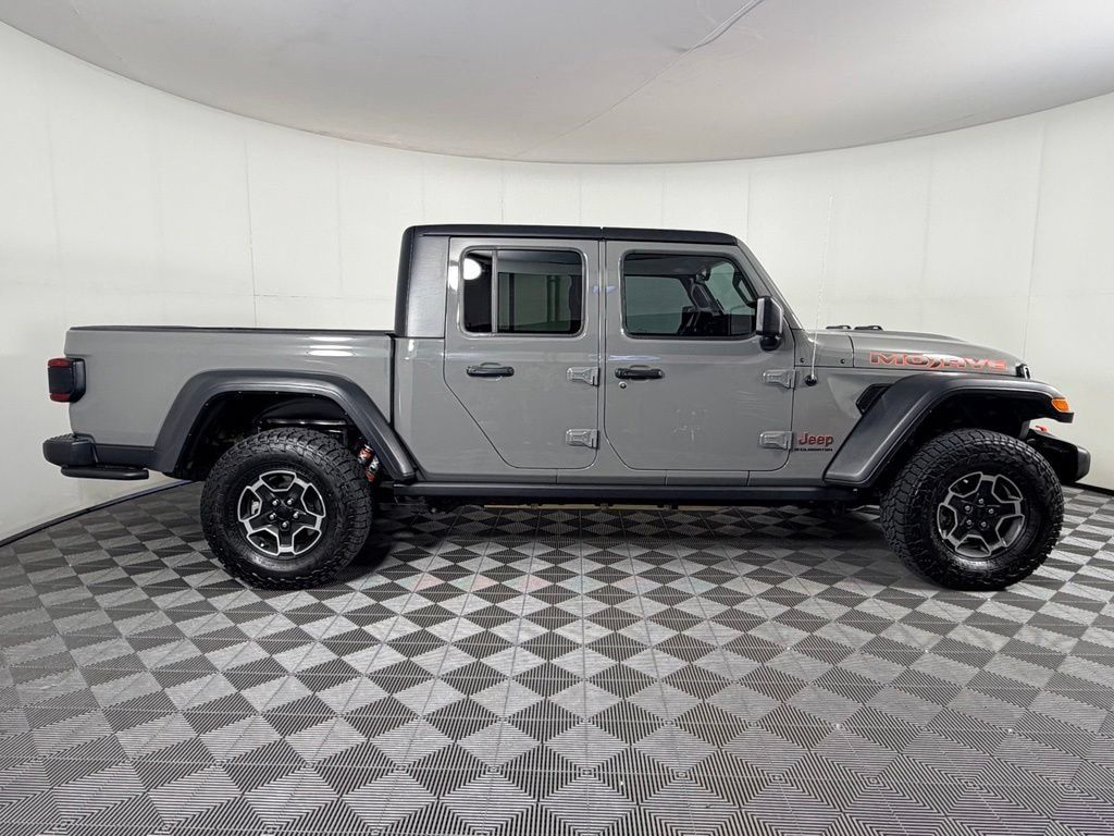 Used 2023 Jeep Gladiator Mojave w/ LED Lighting Group AWD/4WD image 7