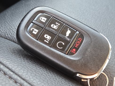 Used 2025 Honda Odyssey EX-L image 36