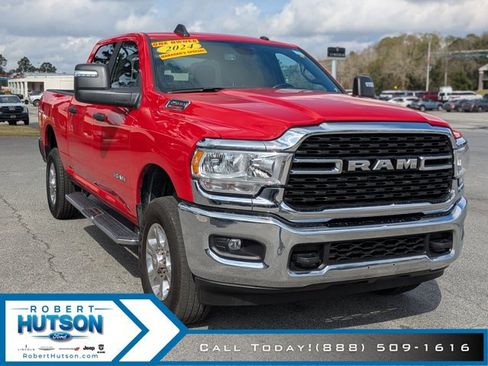 Used 2024 RAM 2500 Big Horn w/ Bed Utility Group image 5