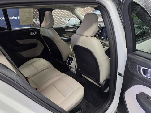 Used 2019 Volvo XC40 T5 Inscription AWD/4WD image 27
